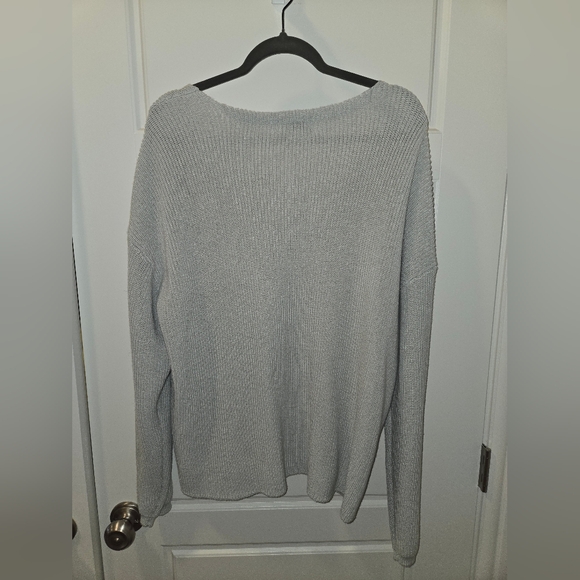 Gentle Fawn Women's Gray V-Neck Sweater - Picture 3 of 4